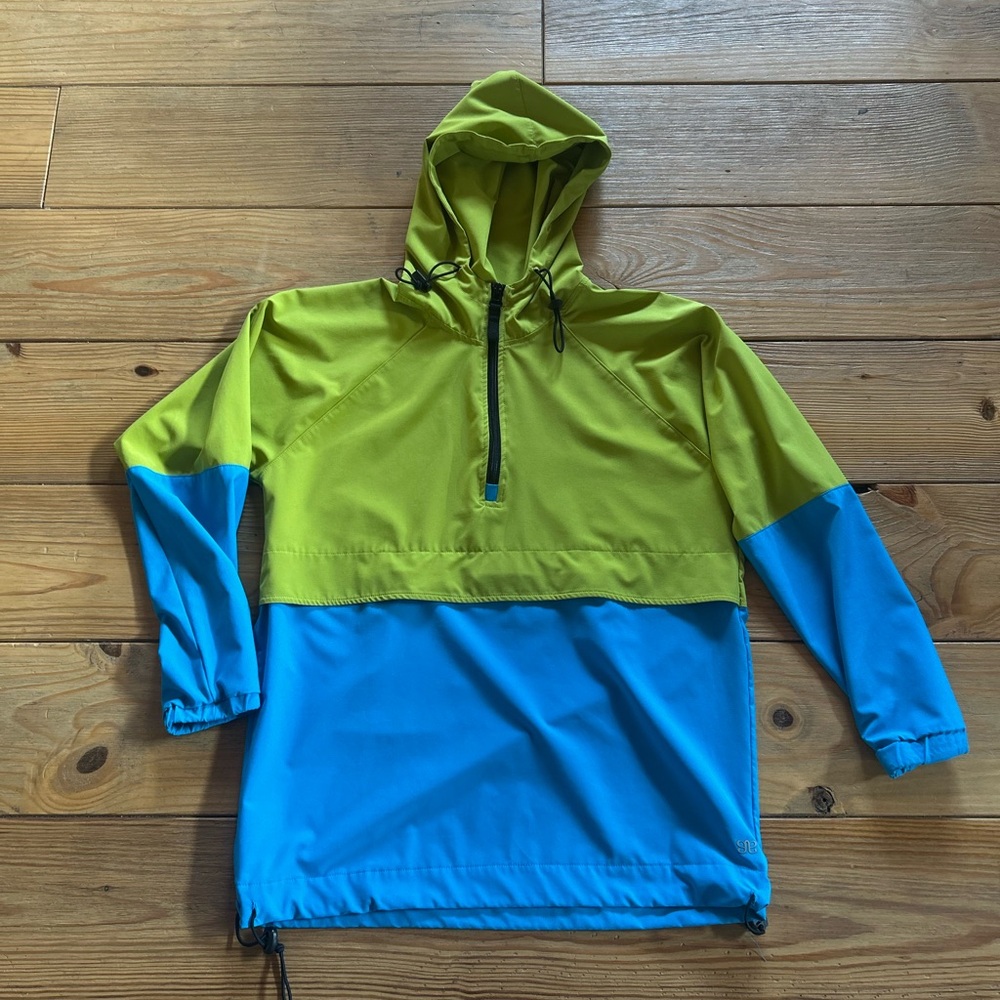 Albion Fit Women’s Green and Blue Hooded Quarter Zip Hooded Windbreaker Medium